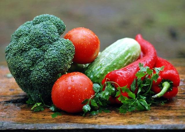 Fostering Healthy Eating Habits for the Whole Family