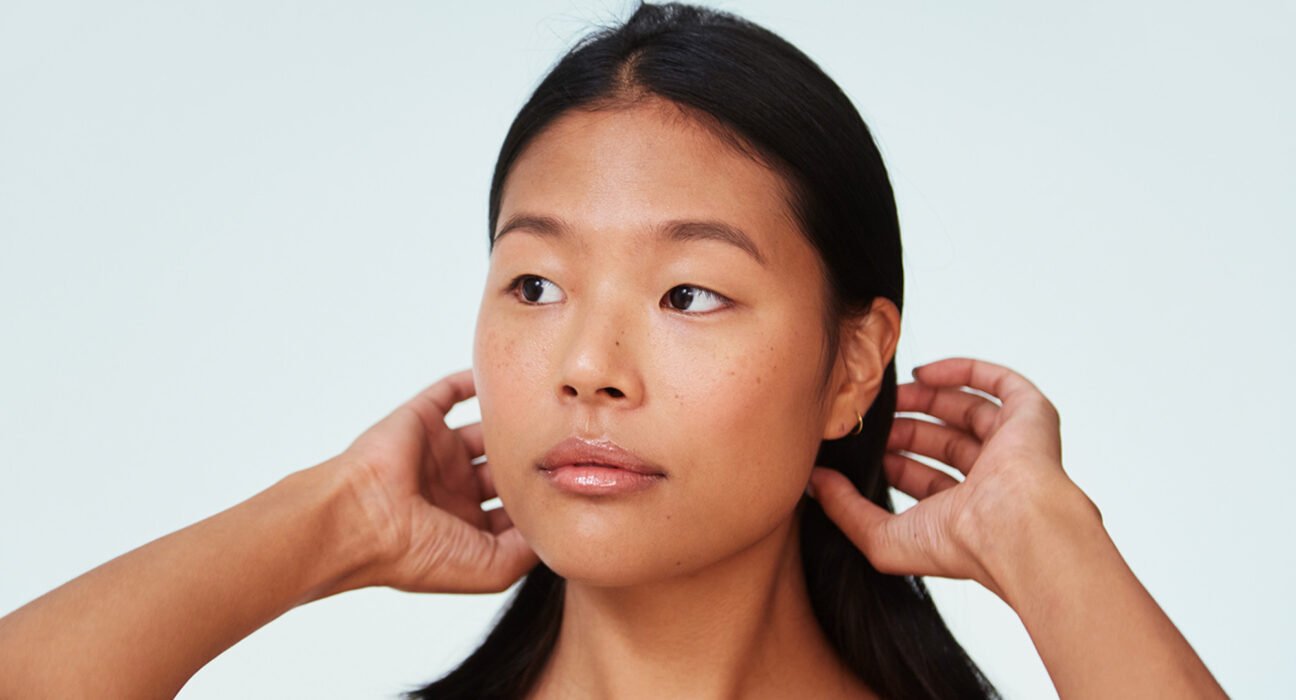 3 Underrated Expert Tips To Strength Train Your Skin