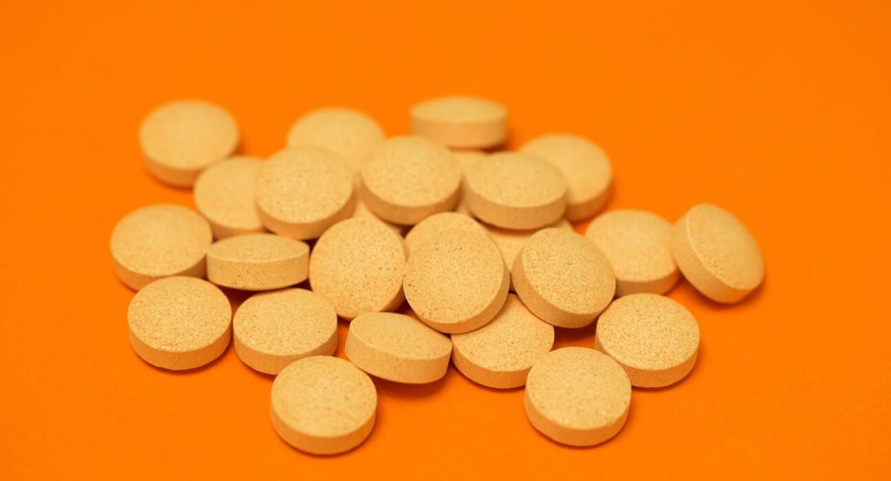 7 Serious Side Effects of Vitamin C