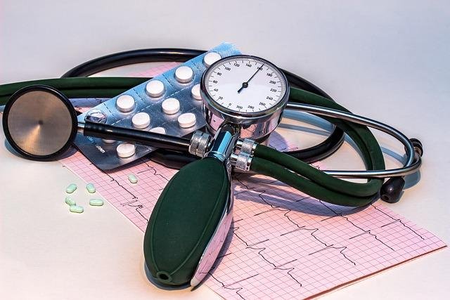 Essential Habits for Monitoring and Maintaining Blood Pressure