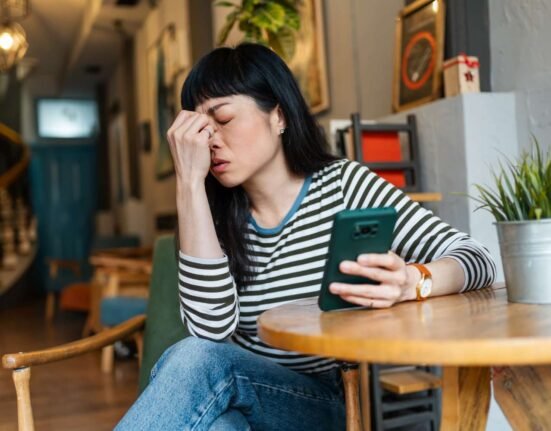 What Does Crashing Out Mean and How to Deal With It?